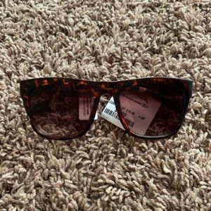 Tommy Hilfiger sunglasses